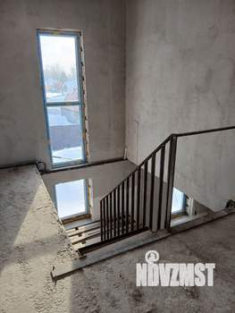 Дом 131м&sup2;, 2-этажный, участок 6 сот.  