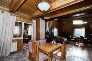 Дом 170м², 2-этажный, участок 10 сот.  