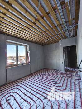 Дом 198м&sup2;, 2-этажный, участок 11 сот.  