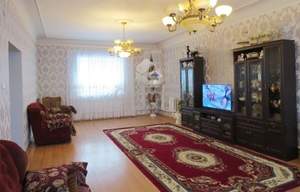 Дом 227м&sup2;, 2-этажный, участок 11 сот.  