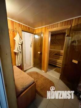 Коттедж 275м&sup2;, 3-этажный, участок 10 сот.  