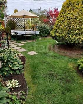 Дом 60м², 2-этажный, участок 6 сот.  