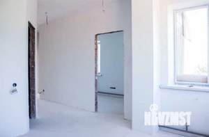 Коттедж 564м², 3-этажный, участок 10 сот.  