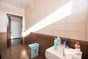 Коттедж 450м², 2-этажный, участок 10 сот.  