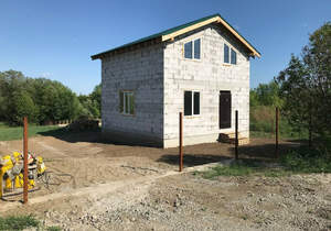 Дом 78м&sup2;, 2-этажный, участок 8 сот.  