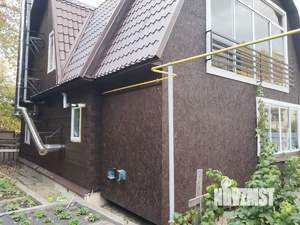 Дом 161м&sup2;, 2-этажный, участок 3 сот.  