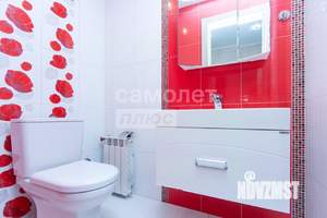 Дом 224м&sup2;, 3-этажный, участок 6 сот.  