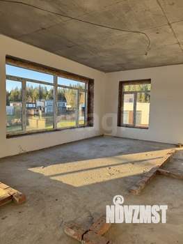 Дом 266м&sup2;, 2-этажный, участок 13 сот.  