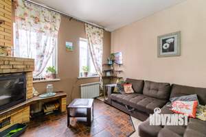 Дом 180м², 3-этажный, участок 2 сот.  