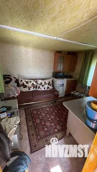 Дом 32м&sup2;, 2-этажный, участок 5 сот.  