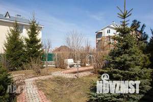 Коттедж 420м&sup2;, 2-этажный, участок 20 сот.  