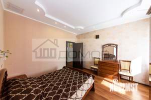 Коттедж 234м², 2-этажный, участок 15 сот.  
