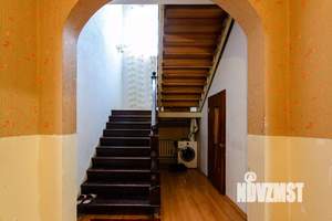 Коттедж 227м², 2-этажный, участок 12 сот.  