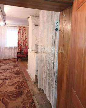 Дом 30м&sup2;, 2-этажный, участок 6 сот.  