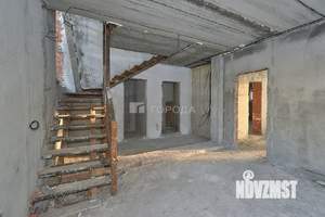 Дом 208м&sup2;, 2-этажный, участок 7 сот.  