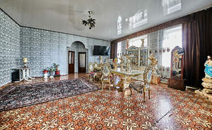 Дом 550м², 3-этажный, участок 7 сот.  