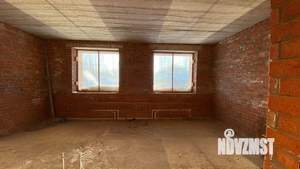 Дом 240м&sup2;, 2-этажный, участок 10 сот.  