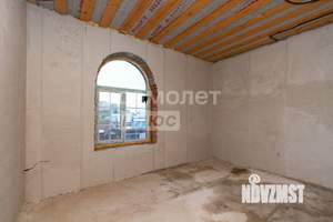 Коттедж 213м², 2-этажный, участок 5 сот.  