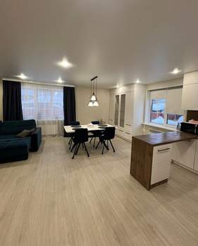 Дом 189м&sup2;, 2-этажный, участок 6 сот.  