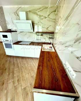 Дом 149м&sup2;, 2-этажный, участок 6 сот.  