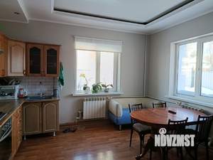 Дом 216м&sup2;, 2-этажный, участок 7 сот.  