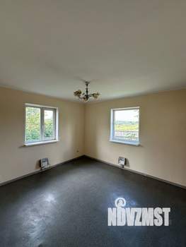 Дом 108м&sup2;, 2-этажный, участок 8 сот.  