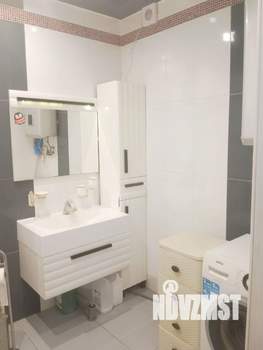 Коттедж 230м², 3-этажный, участок 7 сот.  