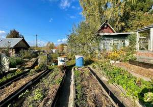 Дом 20м&sup2;, 2-этажный, участок 4 сот.  