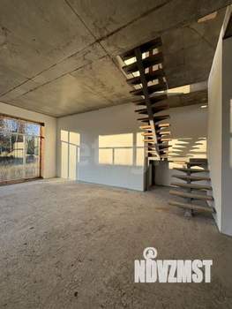 Дом 266м&sup2;, 2-этажный, участок 13 сот.  