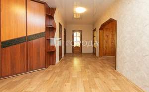 Дом 275м&sup2;, 2-этажный, участок 12 сот.  