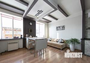 Коттедж 140м&sup2;, 2-этажный, участок 15 сот.  