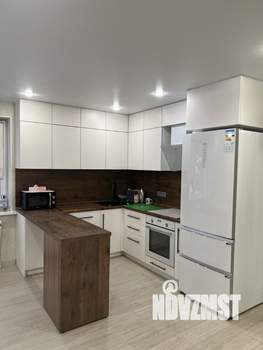 Коттедж 189м&sup2;, 2-этажный, участок 6 сот.  