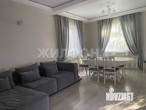 Дом 140м&sup2;, 3-этажный, участок 3 сот.  