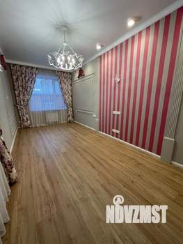 Таунхаус 350м&sup2;, 3-этажный, участок 5 сот.  