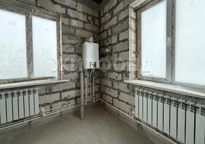 Дом 143м&sup2;, 2-этажный, участок 5 сот.  