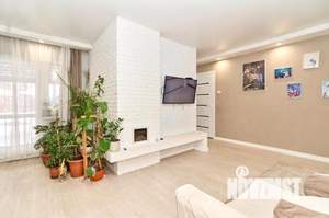 Дом 300м&sup2;, 2-этажный, участок 5 сот.  