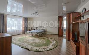 Дом 260м&sup2;, 2-этажный, участок 10 сот.  