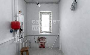 Дом 145м&sup2;, 2-этажный, участок 10 сот.  