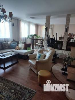Коттедж 460м², 2-этажный, участок 15 сот.  