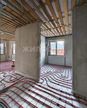 Дом 198м&sup2;, 2-этажный, участок 11 сот.  