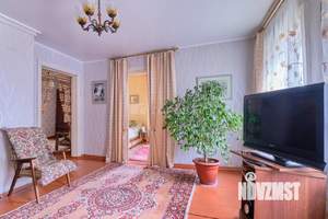 Дом 100м&sup2;, 1-этажный, участок 6 сот.  