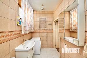 Дом 120м&sup2;, 2-этажный, участок 7 сот.  