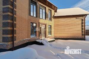 Дом 208м², 2-этажный, участок 10 сот.  