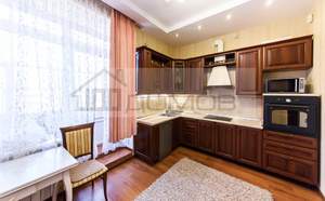 Дом 234м², 2-этажный, участок 15 сот.  