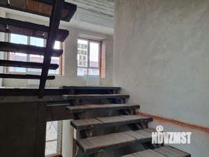 Таунхаус 162м&sup2;, 3-этажный, участок 1 сот.  