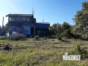 Дом 30м², 2-этажный, участок 6 сот.  
