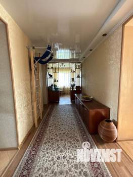 Коттедж 275м&sup2;, 3-этажный, участок 10 сот.  