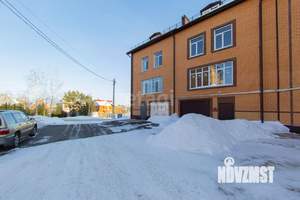 Таунхаус 214м², 3-этажный, участок 1 сот.  