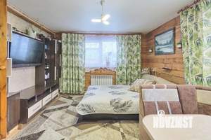 Дом 71м&sup2;, 2-этажный, участок 10 сот.  