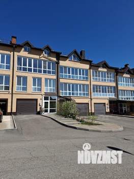 Таунхаус 296м&sup2;, 3-этажный, участок 2 сот.  